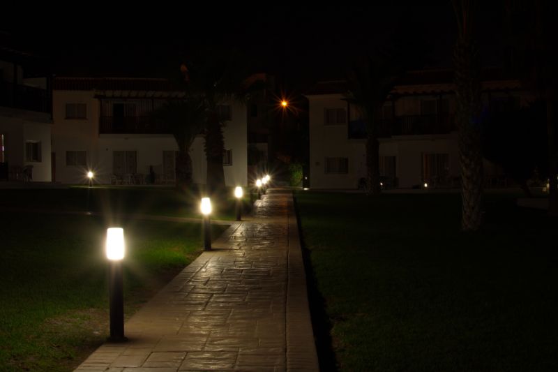 Fence Lighting Installation in Pasadena, CA