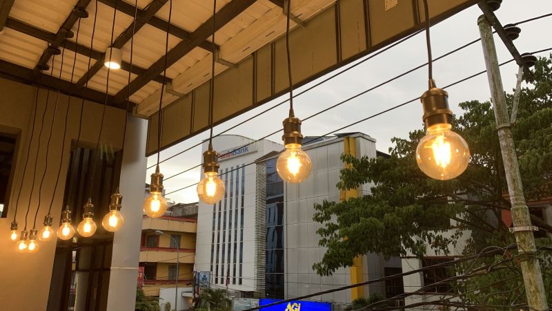 Outdoor Lamp Installation in Pasadena, CA